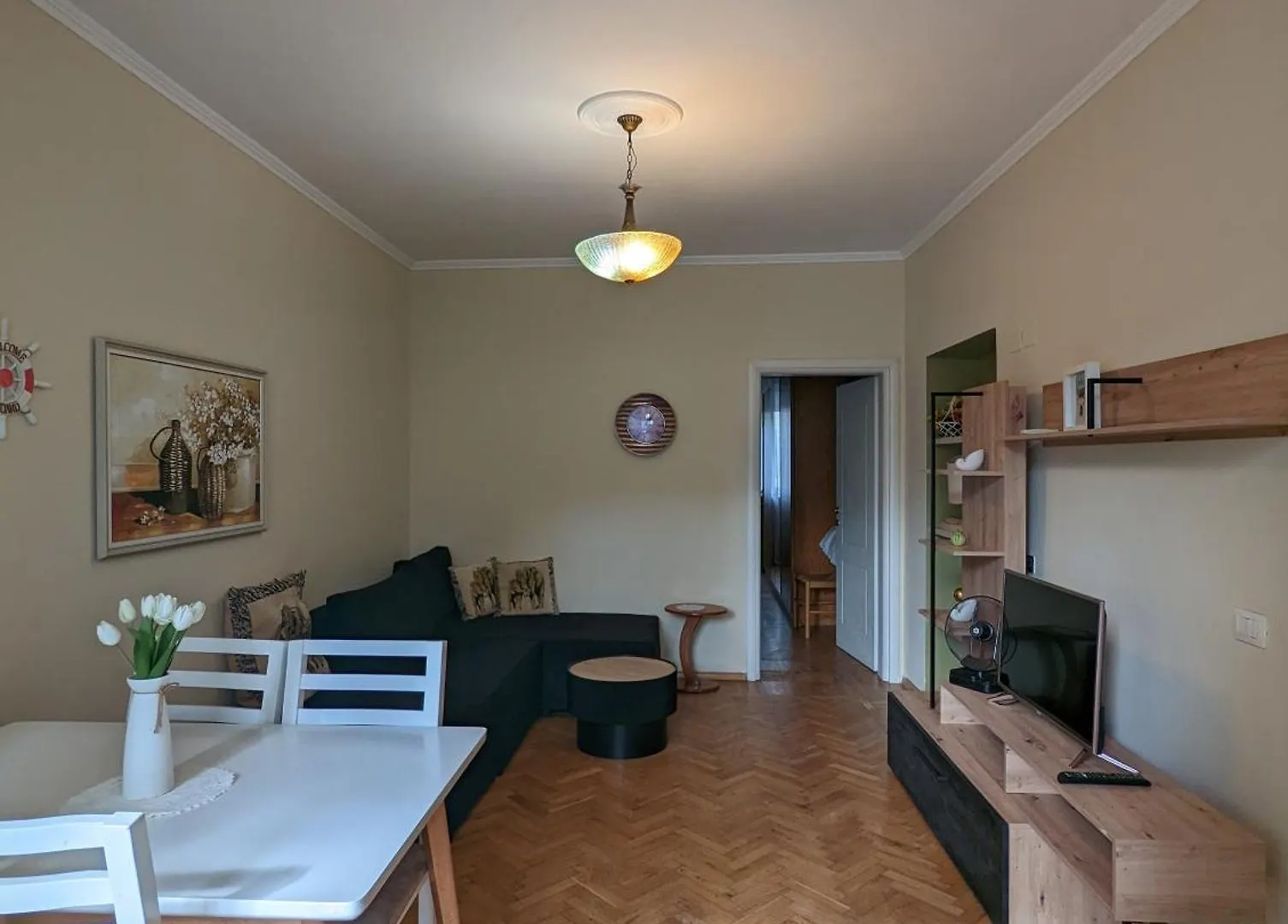 Vintage Apartment In Center Tirana 0*,  Albánie